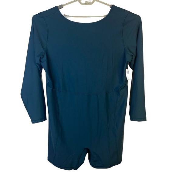 Old Navy Plus Size 3X Powersoft Go-dry Green Long Sleeve Active Bodysuit NWT - Picture 3 of 16
